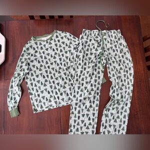 LC Lauren Conrad Men’s Pajama Set with Green Tree Design